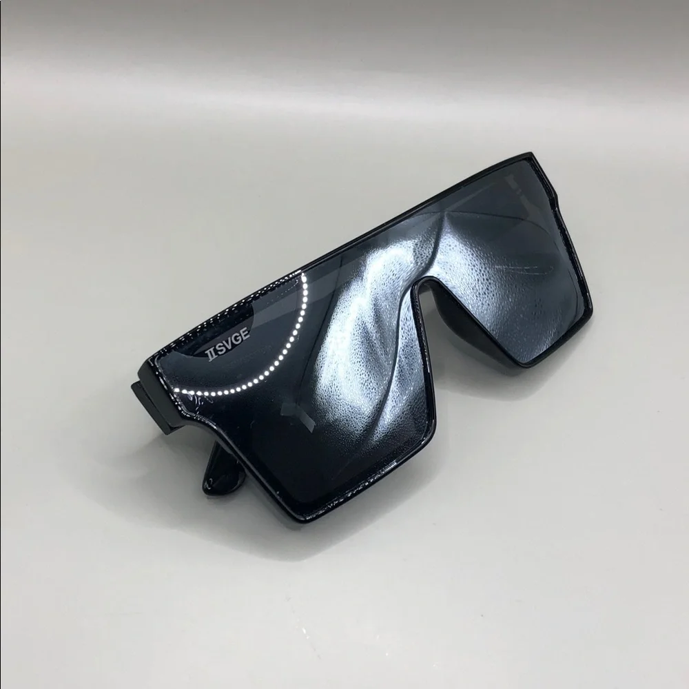 2svge IIsvge Icon Black Shield Sunglasses UNISEX Polarized Oversized Style